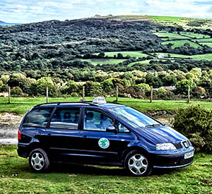 tonys-taxis-6-seater
